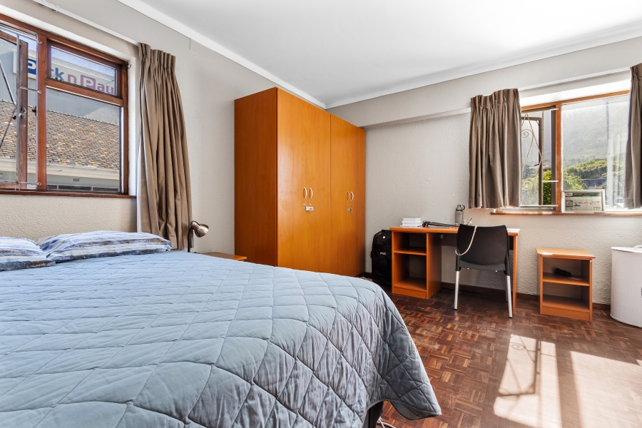 4 Bedroom Property for Sale in Rondebosch Western Cape